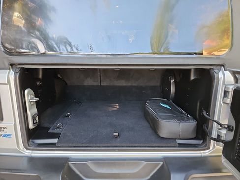 Used 2022 Jeep Wrangler Unlimited Sahara w/ Cold Weather Group image 31