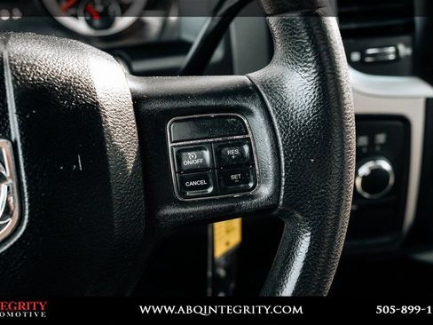 Used 2018 RAM 2500 SLT AWD/4WD image 26