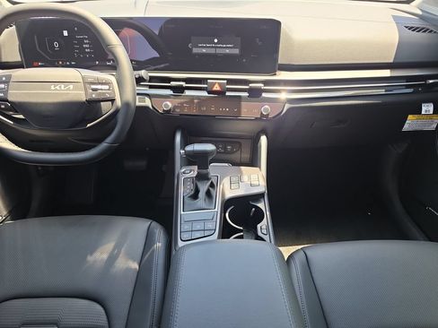 New 2026 Kia Sportage SX FWD image 15