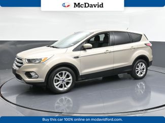 Used 2017 Ford Escape SE image 1