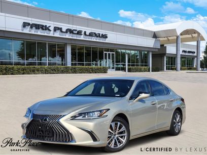 Certified 2021 Lexus ES 250 w/ Premium Package