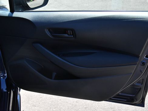 Used 2024 Toyota Corolla LE FWD image 39
