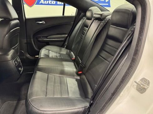 Used 2014 Dodge Charger SXT Plus image 23