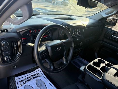 Used 2024 Chevrolet Silverado 1500 Custom Trail Boss image 25