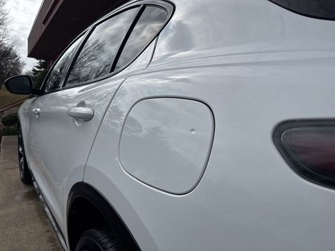 Used 2024 Alfa Romeo Stelvio Veloce image 14