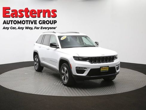 Used 2023 Jeep Grand Cherokee 4WD 4xe image 54