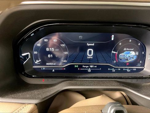 Certified 2024 GMC Yukon Denali w/ Denali Reserve Package AWD/4WD image 11
