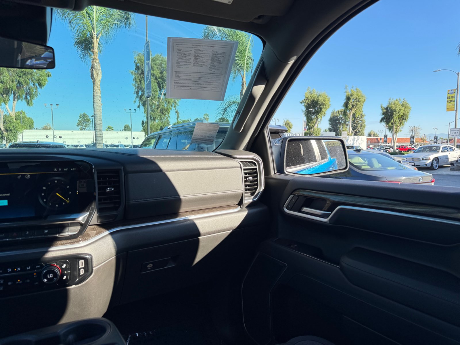 Used 2022 Chevrolet Silverado 1500 RST w/ Protection Package RWD image 17