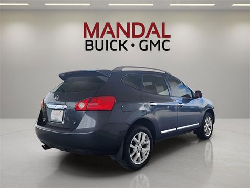 Used 2013 Nissan Rogue SL image 6