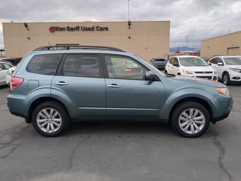 Used 2012 Subaru Forester 2.5X Premium w/ Popular Pkg 1 image 2