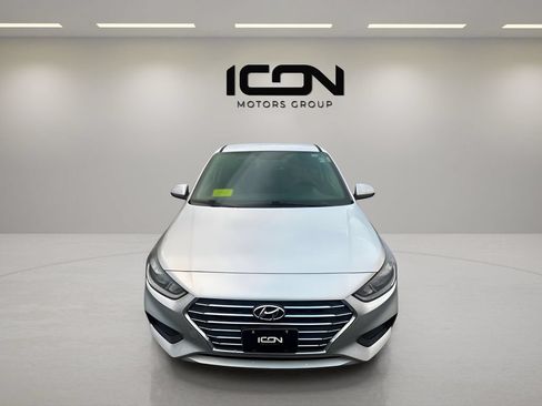 Used 2021 Hyundai Accent SE FWD image 7