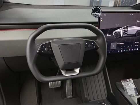 Used 2024 Tesla Cybertruck AWD Crew Cab image 3