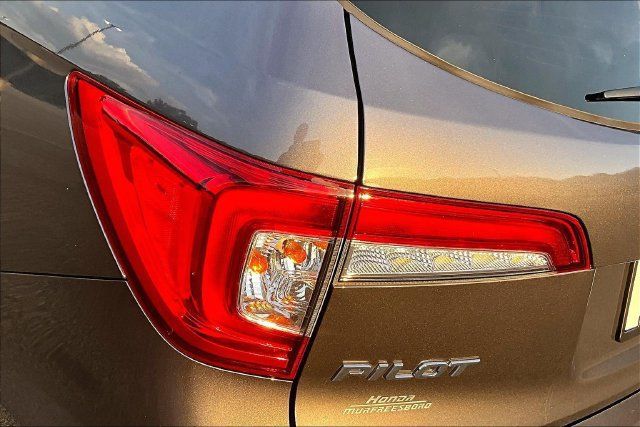 Used 2022 Honda Pilot EX-L image 22