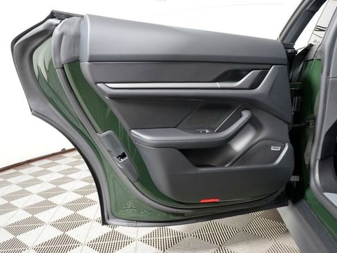 New 2026 Porsche Taycan AWD/4WD image 33