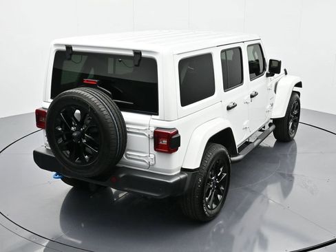 Used 2024 Jeep Wrangler Unlimited Sahara w/ Safety Group image 35