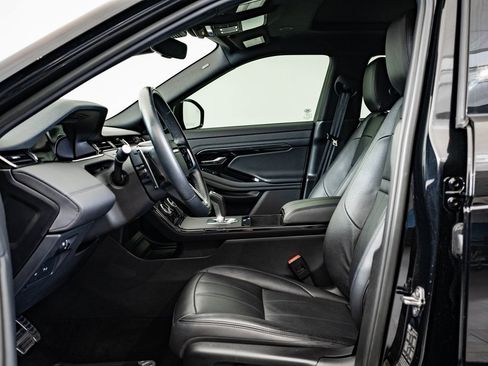 Used 2023 Land Rover Range Rover Evoque R-Dynamic SE image 22