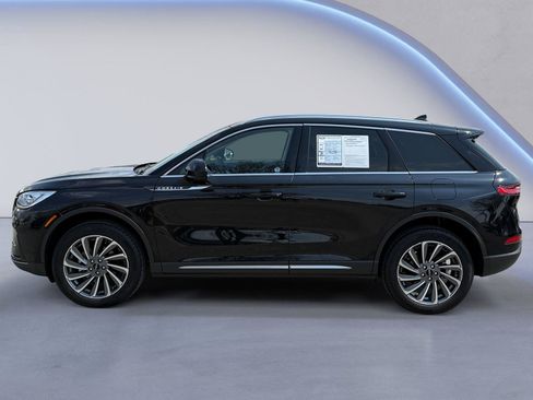 Used 2023 Lincoln Corsair Reserve FWD image 8