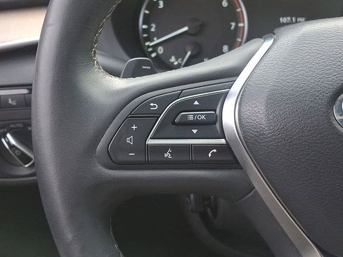 Used 2019 INFINITI QX50 Essential w/ Sensory Package image 22