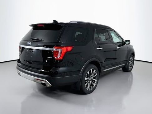 Used 2016 Ford Explorer Platinum AWD/4WD image 7