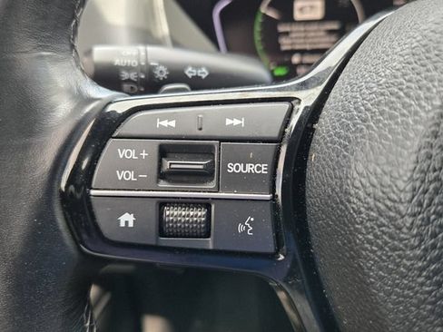 Used 2025 Honda Civic Sport image 23
