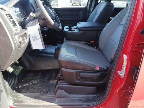 New 2026 RAM 3500 Tradesman AWD/4WD image 28