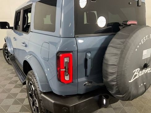 Used 2025 Ford Bronco Outer Banks AWD/4WD image 34