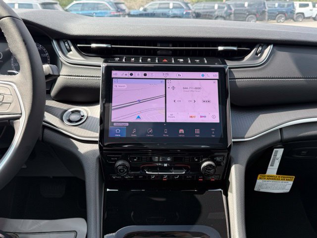 New 2027 Jeep Grand Cherokee Laredo X RWD image 22