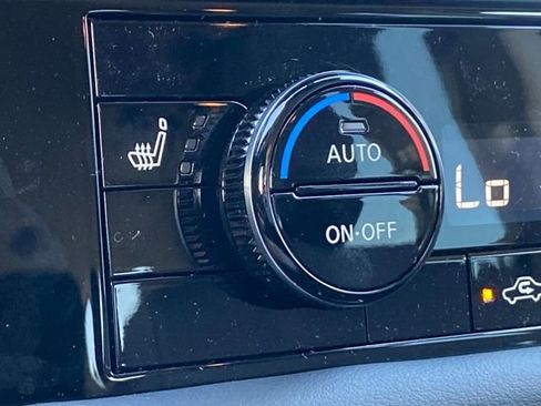 New 2026 Nissan Pathfinder SV image 19