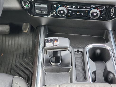 Used 2022 Chevrolet Silverado 1500 LTZ image 15