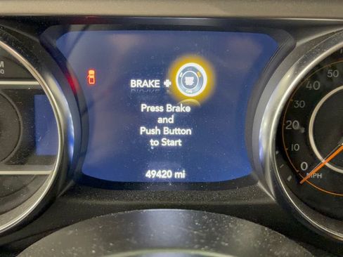 Used 2021 Jeep Gladiator Sport AWD/4WD image 24
