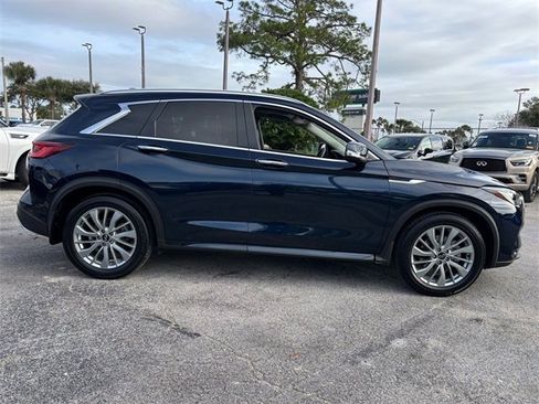 Certified 2023 INFINITI QX50 Luxe image 8