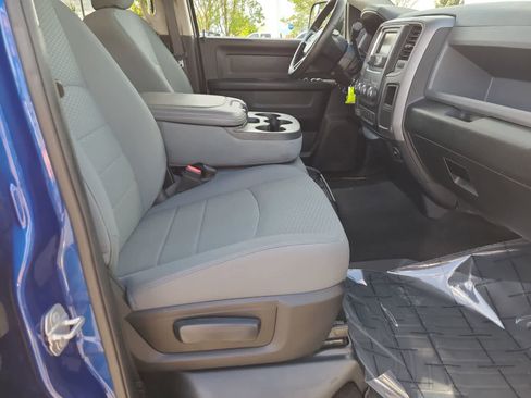 Used 2017 RAM 2500 Tradesman w/ Chrome Appearance Group image 22