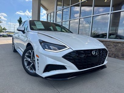 Used 2022 Hyundai Sonata SEL w/ Convenience Package