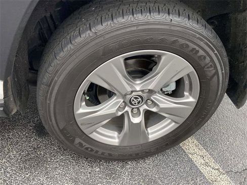 Certified 2024 Toyota RAV4 XLE w/ Convenience Package image 44