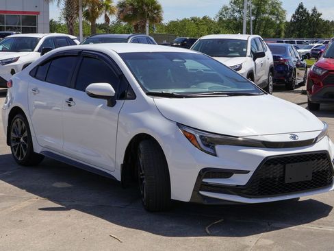Used 2024 Toyota Corolla SE FWD image 24