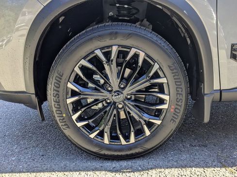 New 2026 Nissan Rogue SV AWD/4WD image 9