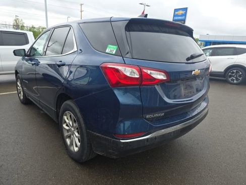Used 2020 Chevrolet Equinox LT w/ Driver Convenience Package AWD/4WD image 7