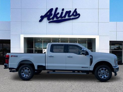 New 2026 Ford F250 Lariat w/ Lariat Premium Package AWD/4WD image 1