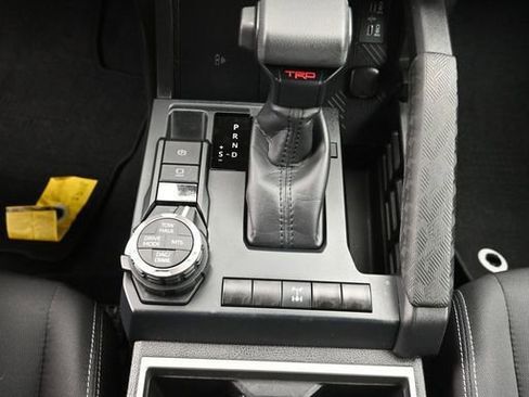 Used 2025 Toyota Tacoma TRD Off-Road w/ TRD Off Road Upgrade Package image 19