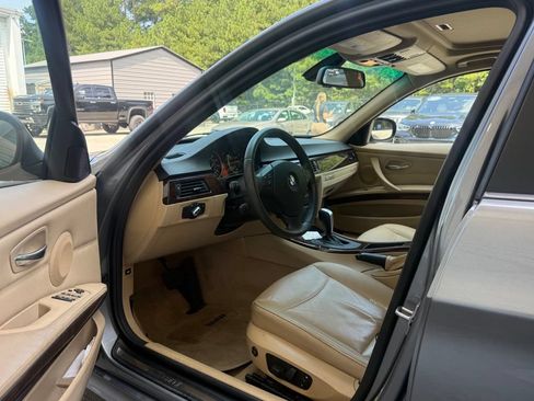 Used 2011 BMW 328i Sedan RWD image 9