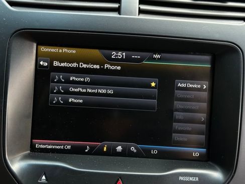 Used 2014 Ford Explorer XLT w/ Equipment Group 202A image 21