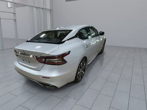 Used 2023 Nissan Maxima SV FWD image 8
