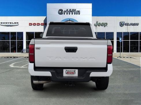 Used 2024 Toyota Tacoma SR5 image 8