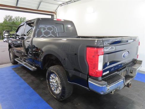 Used 2017 Ford F350 Lariat w/ Chrome Package AWD/4WD image 13