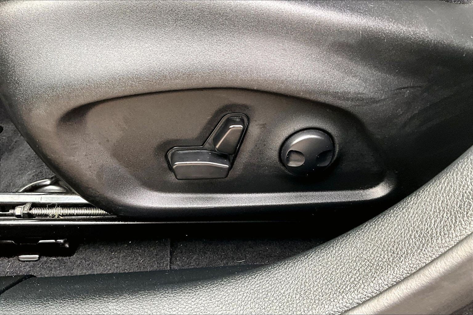 Used 2023 Jeep Compass Limited AWD/4WD image 34