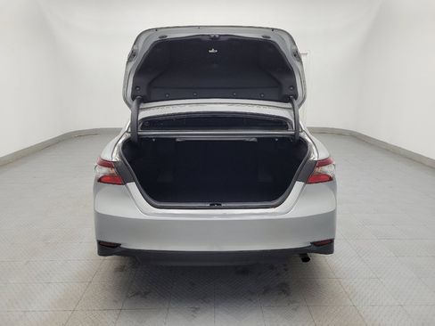 Used 2022 Toyota Camry LE image 29