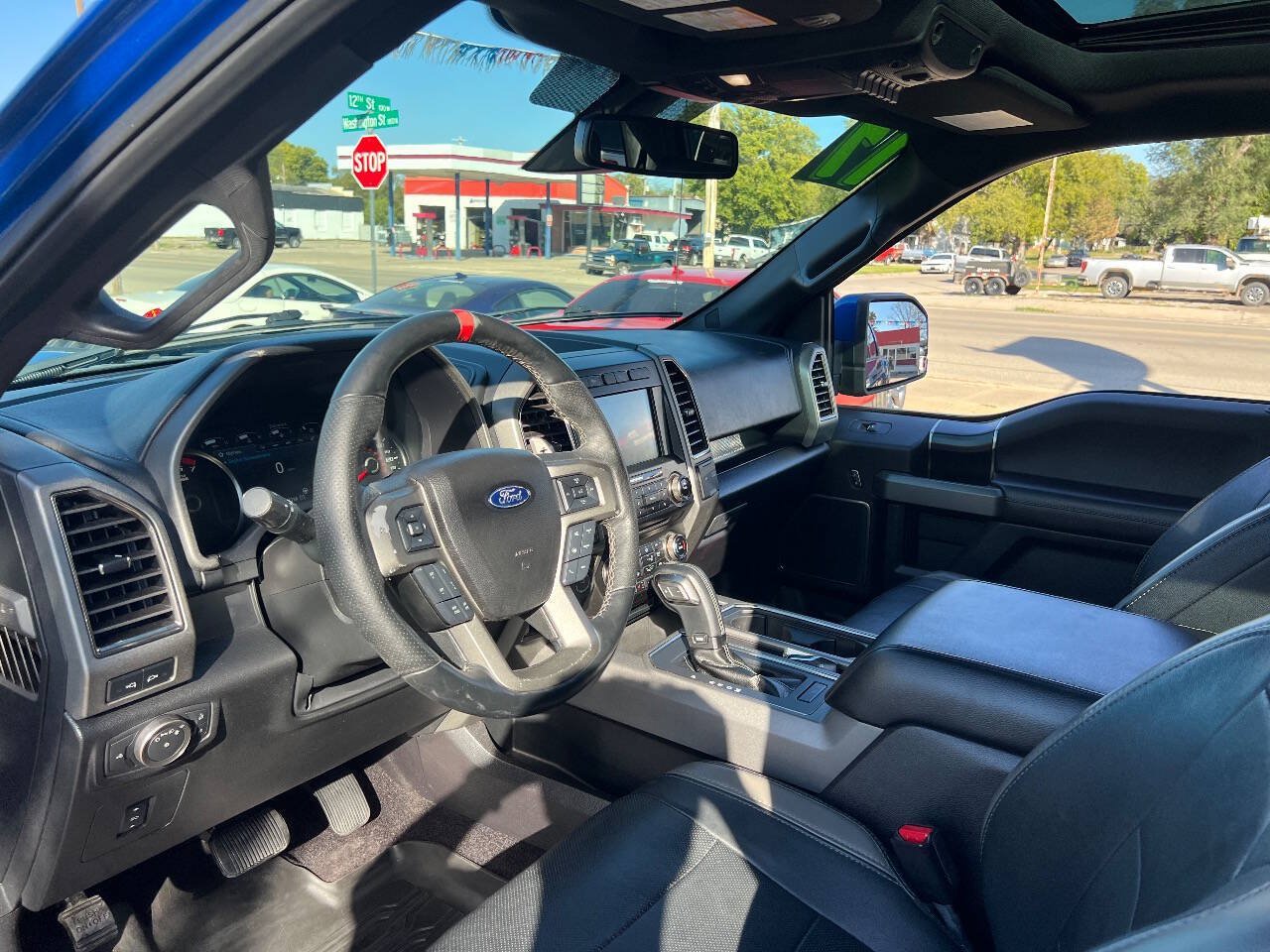 Used 2017 Ford F150 Raptor w/ Equipment Group 802A Luxury AWD/4WD image 13