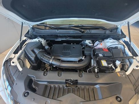 New 2025 Chevrolet Blazer LT w/ Convenience Package image 17