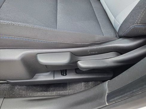 Used 2024 Chevrolet Trax LS FWD image 5