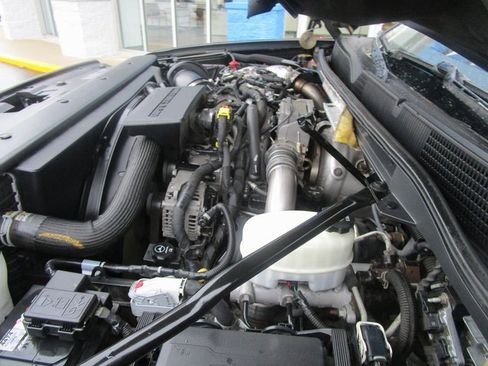 Used 2018 GMC Sierra 2500 Denali image 9